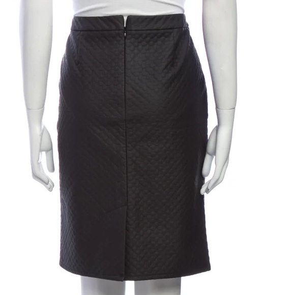 Yeohlee New York textured vegan leather pencil skirt in black workwear - Picture 2 of 13